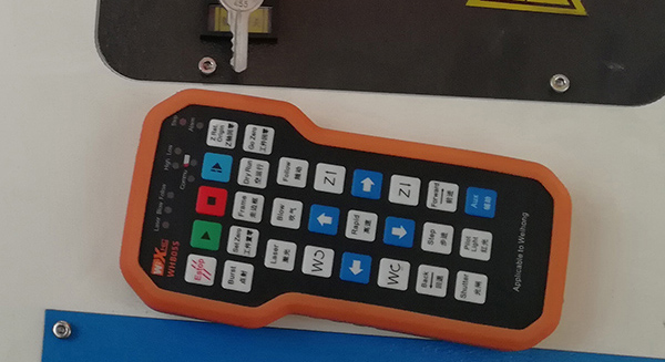 1576136860203339.jpg 5 遥控器.jpg